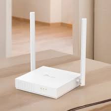 TP-Link TL-WR820N 300Mbps Wireless N Speed Router